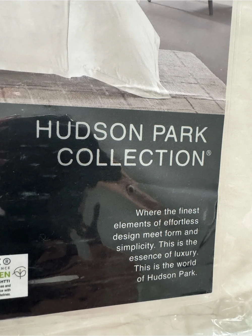 390$King Comforter Cover + 115$Pillow sham (2)Hudson Park Collection. Percale.